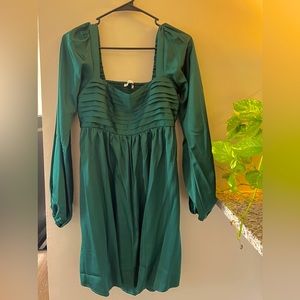 Abercrombie & Fitch ‘Emerson Satin Dress’ with tags